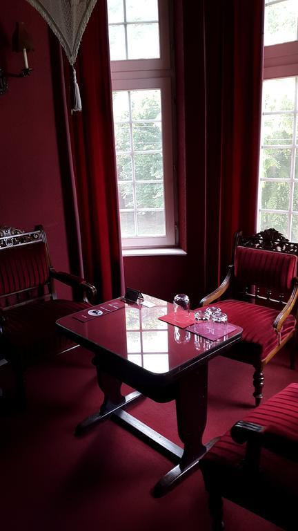 Hôtel Fiaker Panzio à Miskolc Extérieur photo